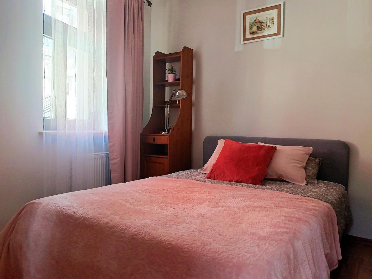 Apartament Malinowy Swietoduska 12 Lublin Exterior photo