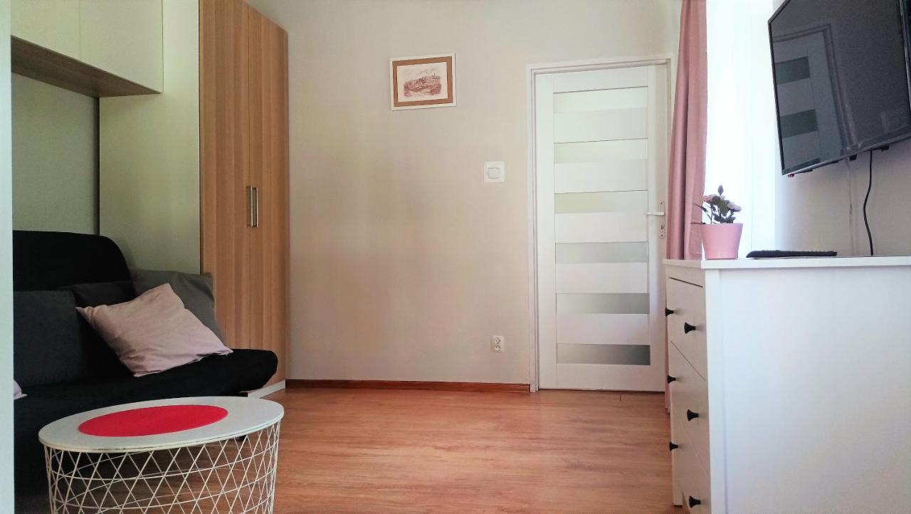 Apartament Malinowy Swietoduska 12 Lublin Exterior photo